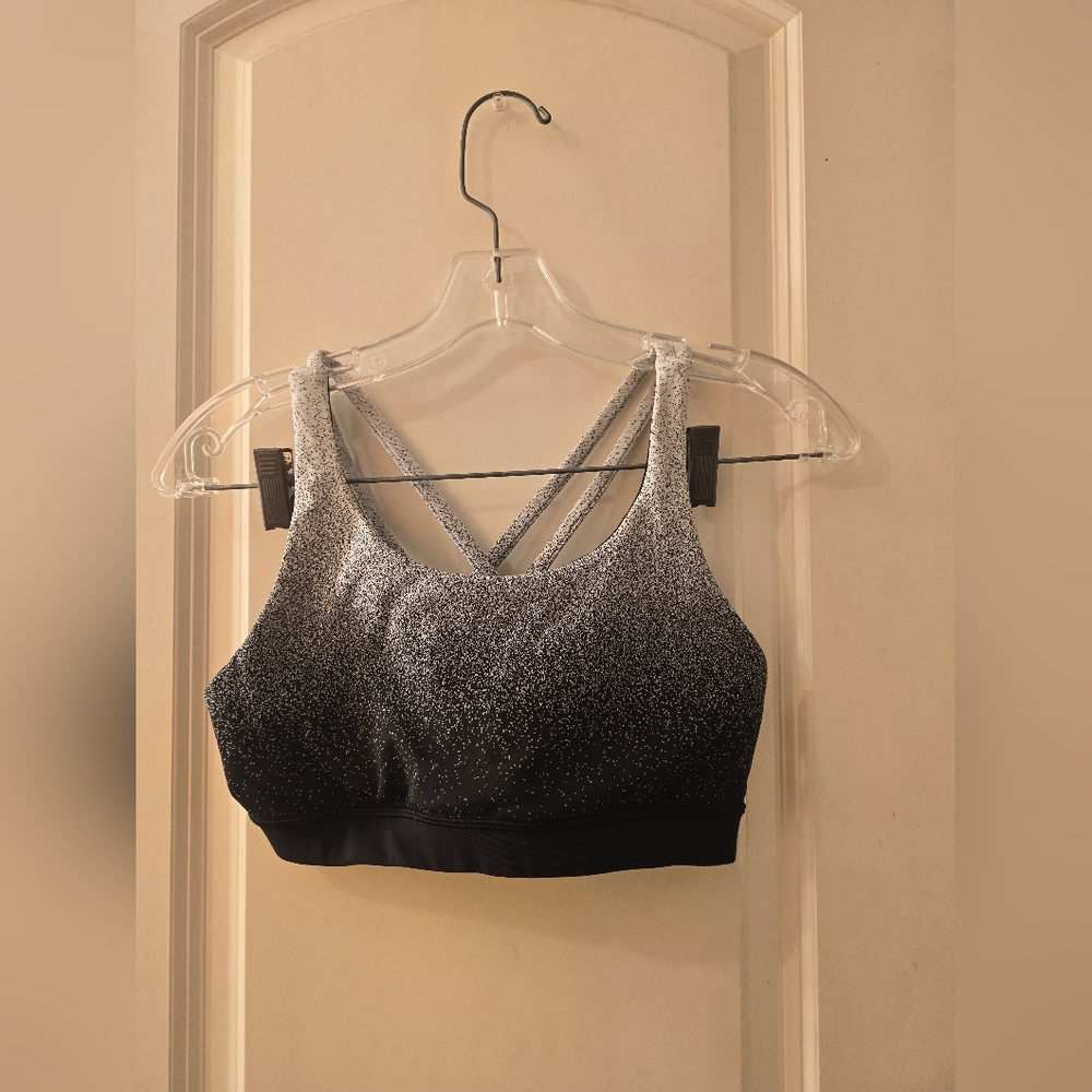 Lululemon Sports Bra Black And White Sz 8